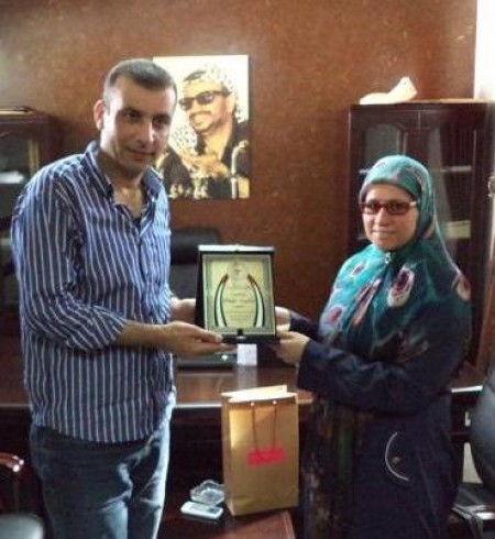 راصد والعربي الأوروبي لحقوق الإنسان في مخيم عين الحلوة مكرماً للعميد اللينو لجهوده الإنسانية